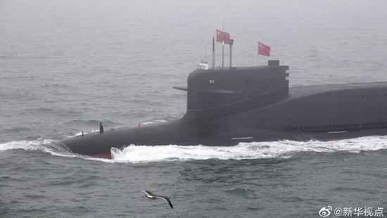 中国改进型094战略核潜艇亮相 少了两条排水孔(图)