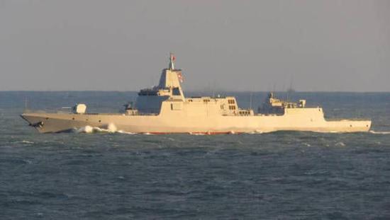 中国电磁炮爆炸能量是导弹10倍 可成本只有不