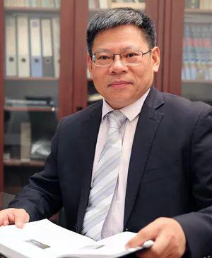 王华明院士简介