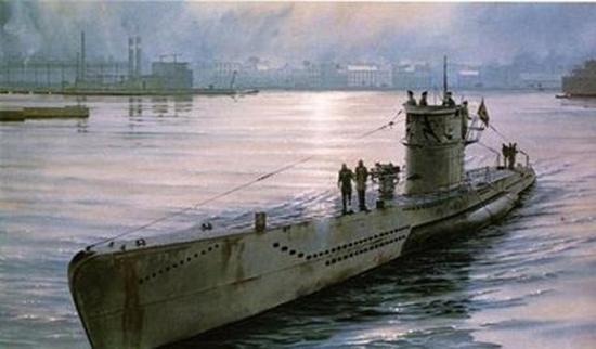 二战的潜艇是船型结构