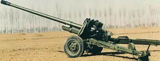 中国的86式100毫米滑膛炮