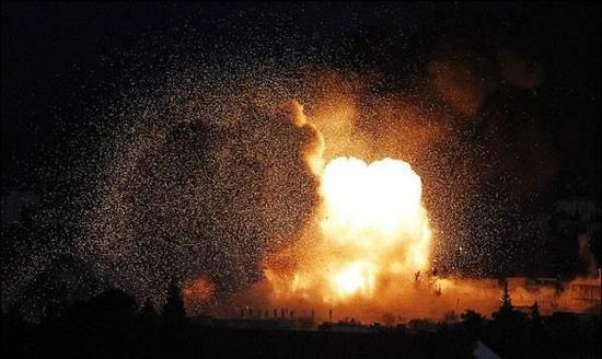 美军为何再次空袭叙利亚?最终目标或是分裂这