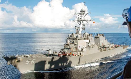 资料图:美国海军麦凯恩号导弹驱逐舰(DDG-56)