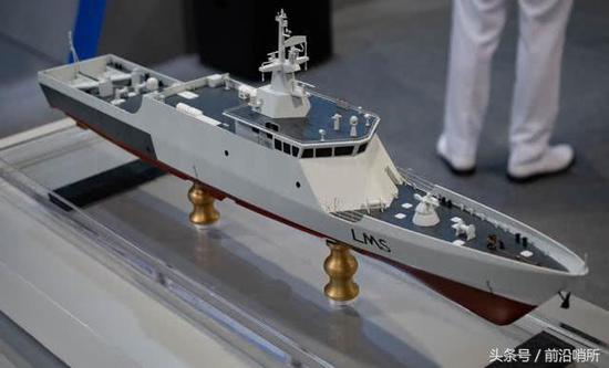 LMS瀕海任務艦模型