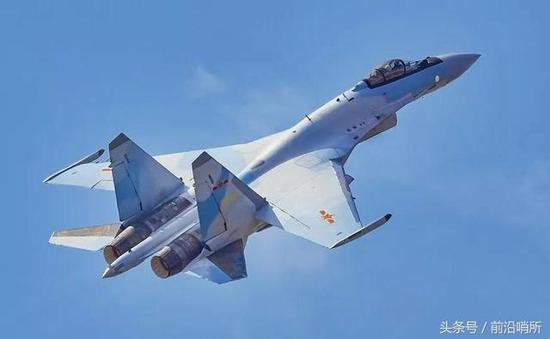 俄罗斯网友抓拍到的苏-35战机