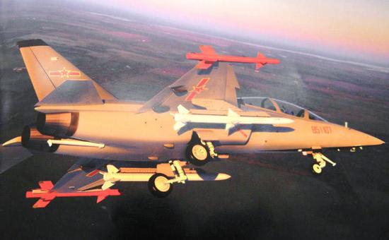 中国歼15战机造价太高 用L15上航母高低搭配