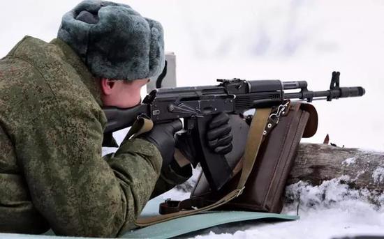 造98K的木头要2万\/立方米 AK47和中国56冲用啥木头?