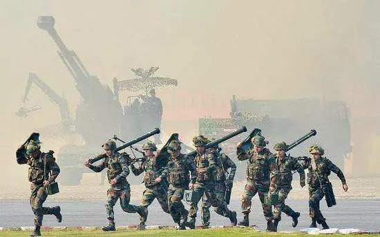 印度现有多少人口_印度人口分布(2)