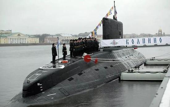 636.3潜艇
