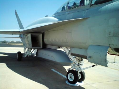 F18E/F的隐身改进