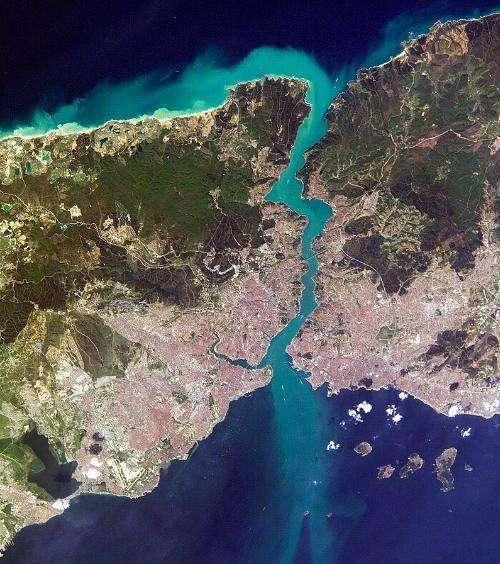 图:从太空站拍摄的土耳其海峡