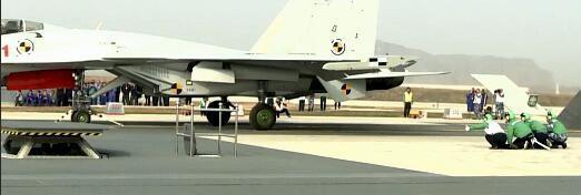 中国已进行了上千架次弹射起飞训练