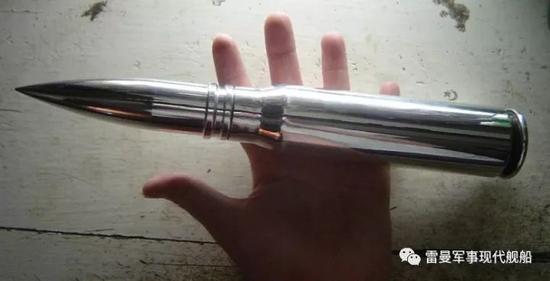 04图:gau-8 / a的30mm炮弹