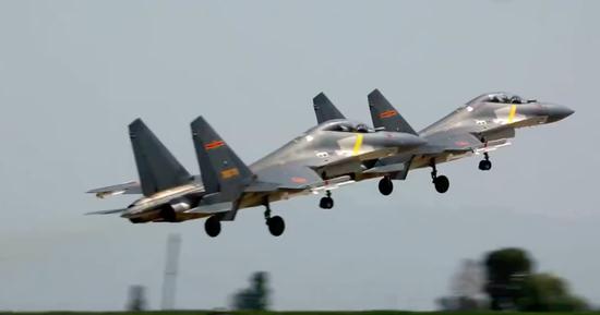 中国已有歼20今年却还要服役百架歼16 数量是