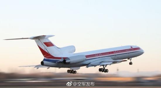 中国空军近日出动侦察机赴黄海东海远海训练。（国防部网站）