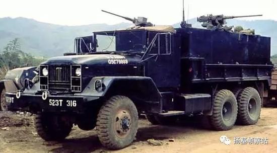 加装装甲的战斗卡车