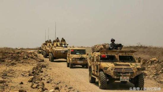 解放军8000维和战狼组建完毕 装备比电影更