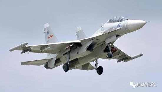 苏-30MKK2曾是中国海军航空兵很长时间内唯一的三代机