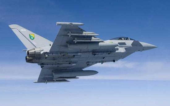 歼10C有缺陷从未参与绕台巡航 改进型歼10D已