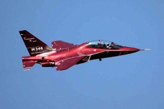 美正推出廉价战机抢占军火市场 中国对巴军售