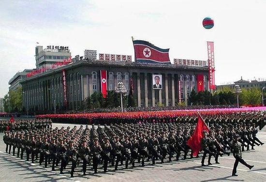 朝鲜没有中国的一个省大 为何军力可以排名世