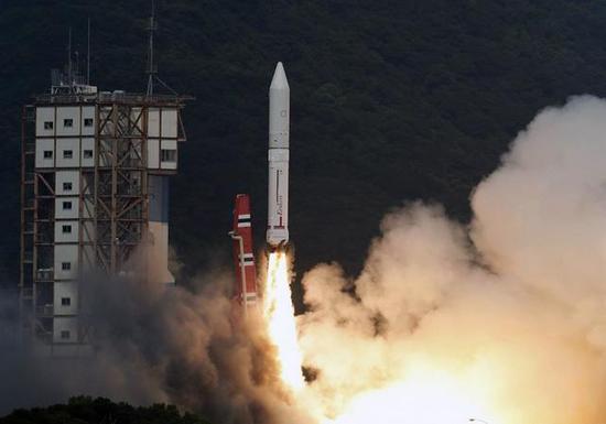 中国怎么造核弹 QuZx-fyqzcxf7608642.jpg