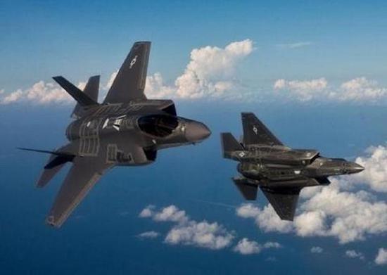 F35