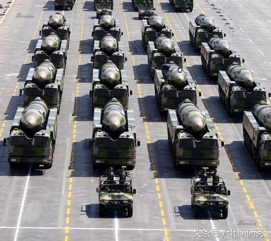 △中国的“东风”反舰弹道导弹展示将牵制美军大批“宙斯盾”舰的防空反导战力