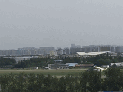 首飞现场