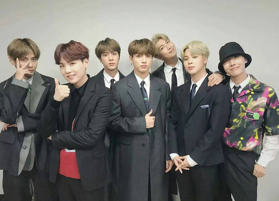 韩国少年人口_韩国人口变化趋势图(2)