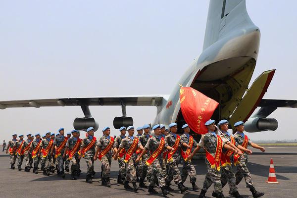 c罗花边新闻-乐鱼app(leyu)官方网站-乐鱼官网