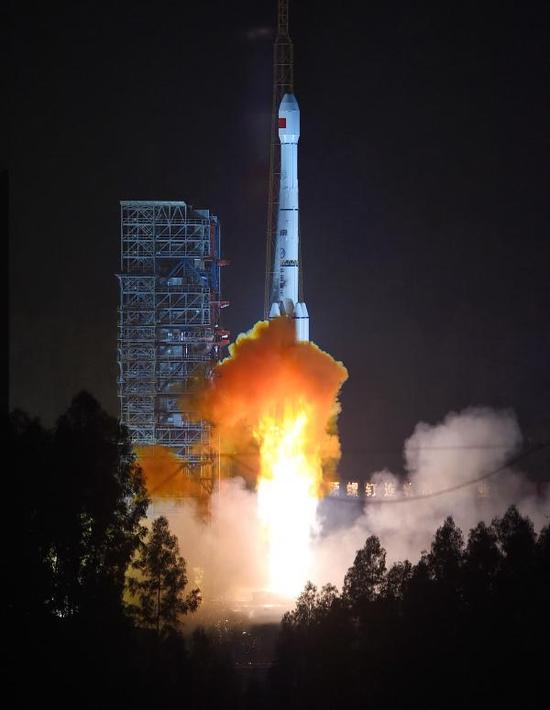 2015年12月29日，“高分4号”卫星成为我国“十二五”期间航天发射的完美收官 


