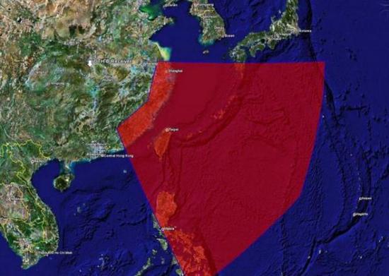美国称中国在襄樊地区部署的大型天波雷达能够覆盖太平洋广阔范围内的海区，可将搜索范围缩小到100公里左右方圆范围。