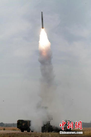资料图:中国红旗9导弹演习
