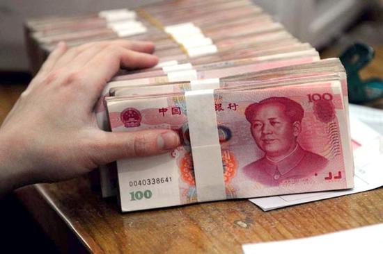 美媒称权威机构预测中国人民币贬值无需惊慌|