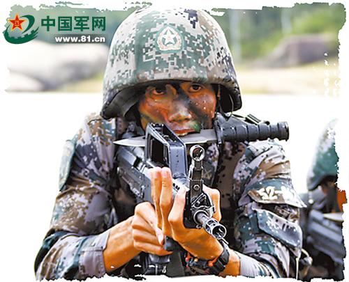 龙志峰:第三十一集团军“红色尖刀连”战士,中士军衔,两次荣立三等功。吴达 摄