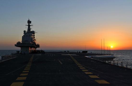 资料图:辽宁舰