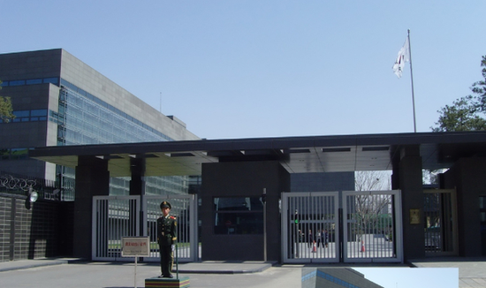 韩国驻华使馆发表声明谴责朝鲜违反安理会决议。