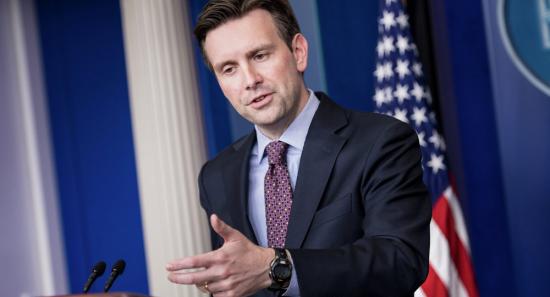 白宫发言人欧内斯特(资料图)