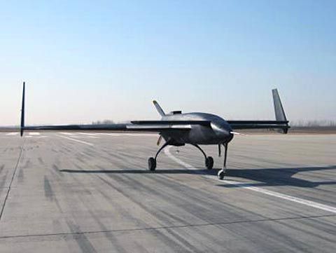 资料图:在航展上公布的CH-3(彩虹-3)无人机机场试飞图