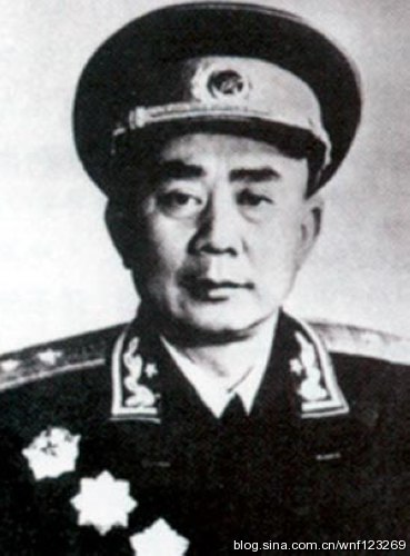 谭甫仁