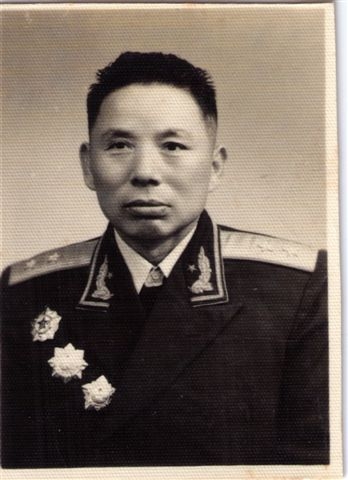 张仁初将军
