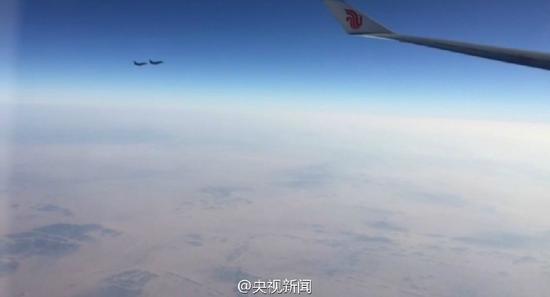 沙特4架战机护送习近平专机离开沙特领空