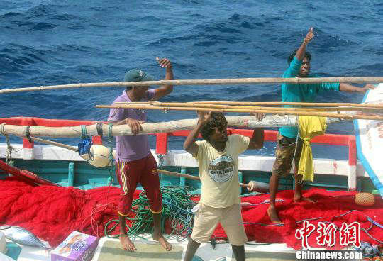 �����洬�򻤺���ӱ�ʾ��л�������м� �� 