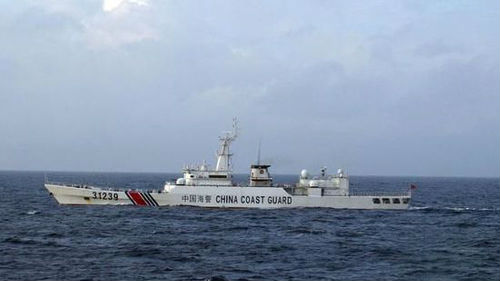 配有机关炮的中国海警船现身钓鱼岛附近海域。（资料图片）