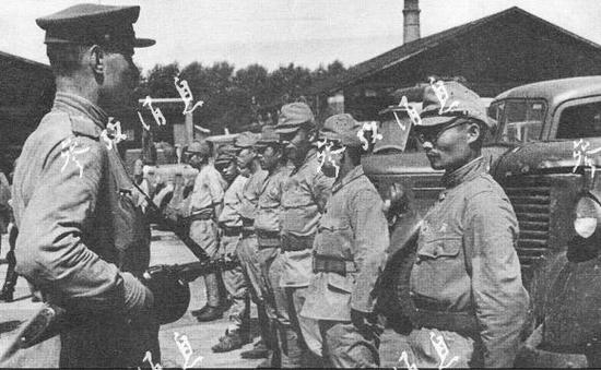 苏联红军俘虏日本关东军