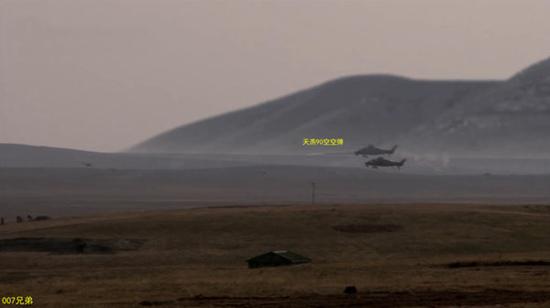 直10发射天燕导弹瞬间