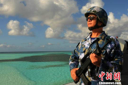 �ڳ�Ͻ��ر���ο���ڼ䣬��־�����ϳ��ǹ��սʿվ��