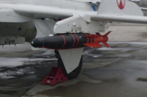 �й�ǿ-5������Я��FT-3Aը���������� 