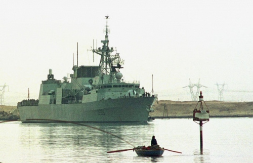 资料图：加拿大海军“多伦多”号护卫舰。